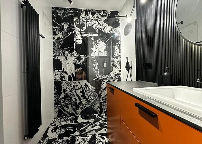 Sun Orange Daire Gdansk