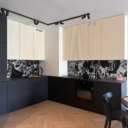 Sun Orange Apartment